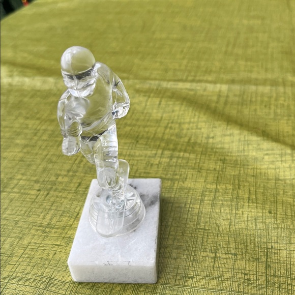Elegant Crystal Skier on Marble Stand - Picture 3 of 3